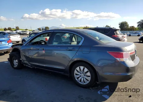 2011 Honda Accord Lx z USA, uszkodzony, nr VIN 1HGCP2E3XBA095737
